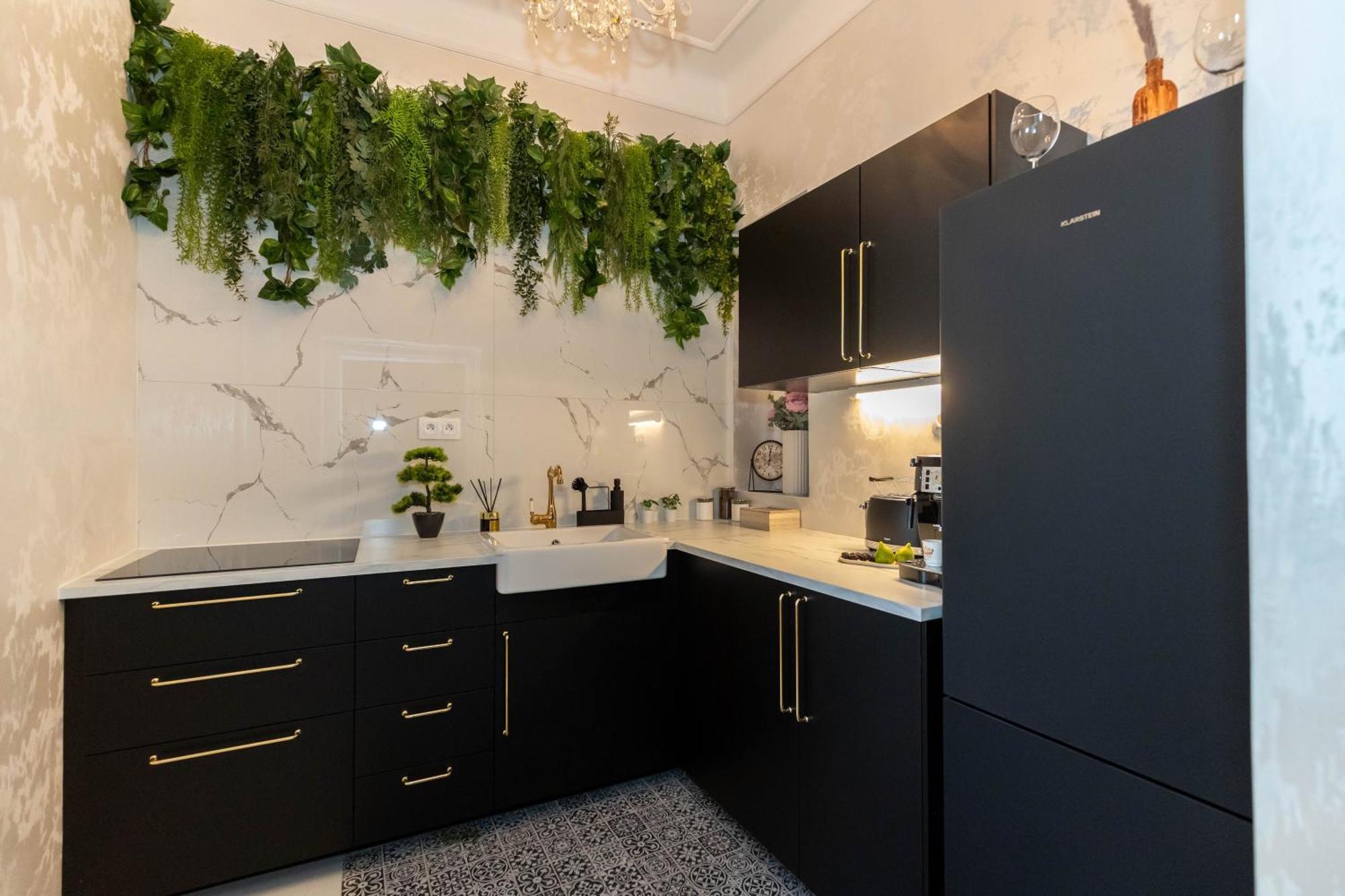 New, Stylish And Spacious Apartment 브라티슬라바 외부 사진