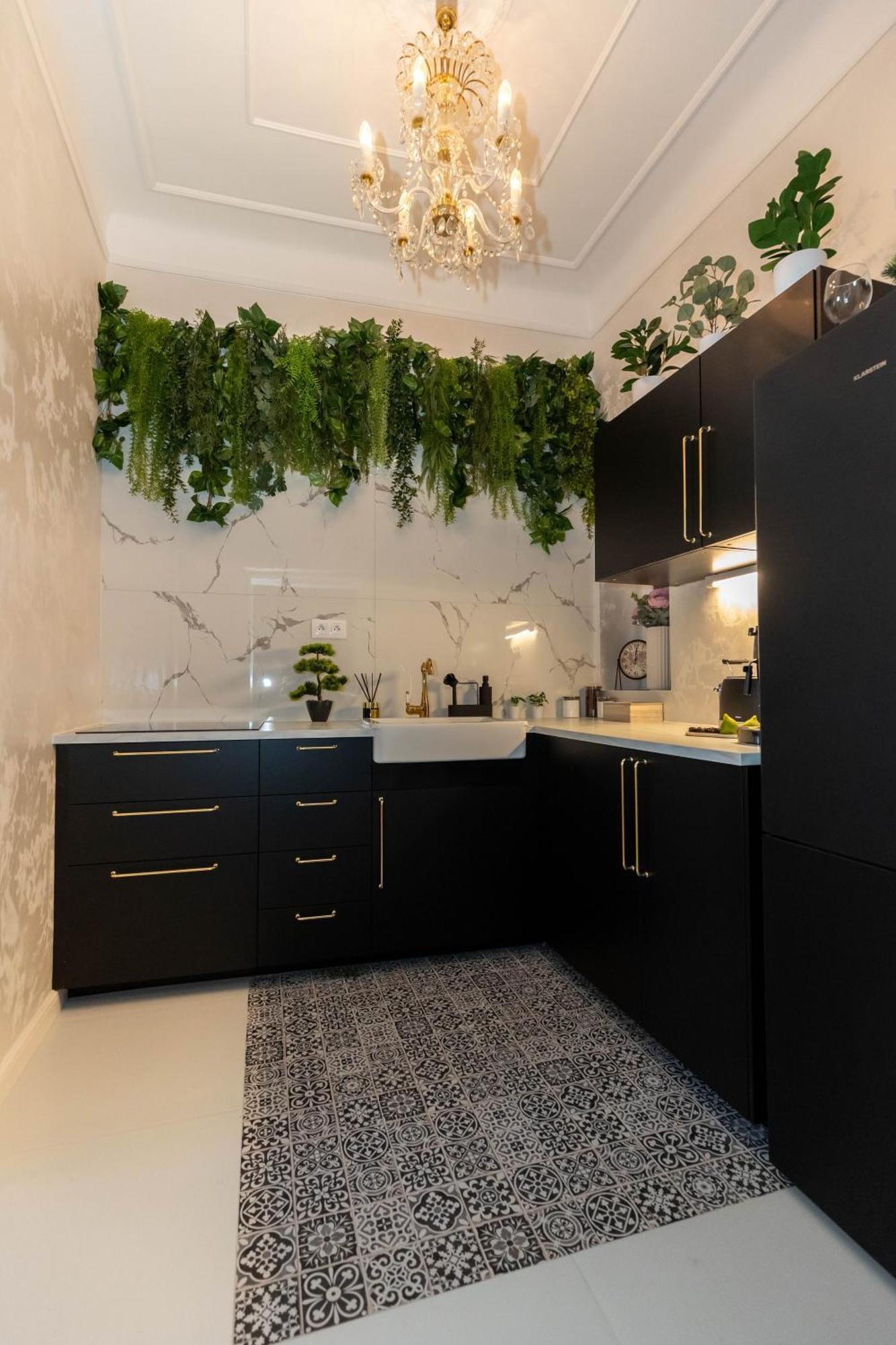New, Stylish And Spacious Apartment 브라티슬라바 외부 사진